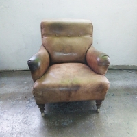202_poltrona-dado.jpg